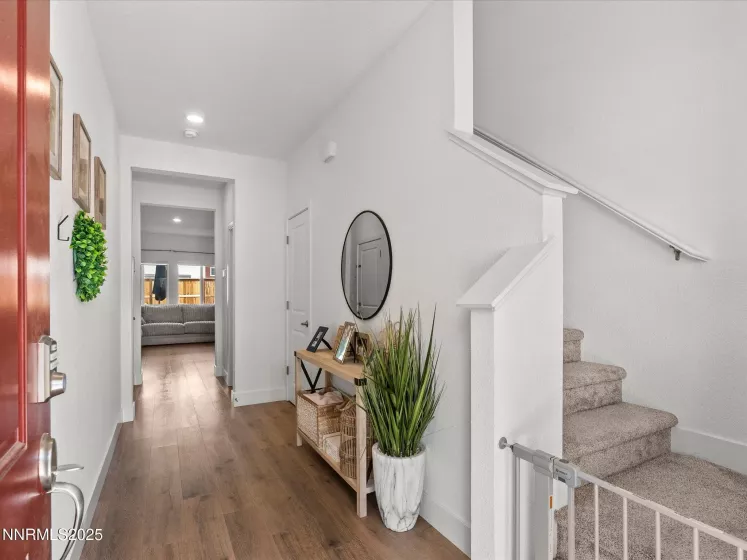 7918 Schist, Sparks, Nevada 89436, 4 Bedrooms Bedrooms, ,3 BathroomsBathrooms,Residential,Residential,Schist,250052122
