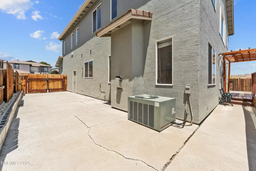 3230 Creekside, Sparks, Nevada 89431, 4 Bedrooms Bedrooms, ,3 BathroomsBathrooms,Residential,Residential,Creekside,250052121
