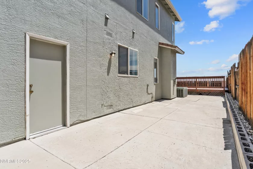 3230 Creekside, Sparks, Nevada 89431, 4 Bedrooms Bedrooms, ,3 BathroomsBathrooms,Residential,Residential,Creekside,250052121