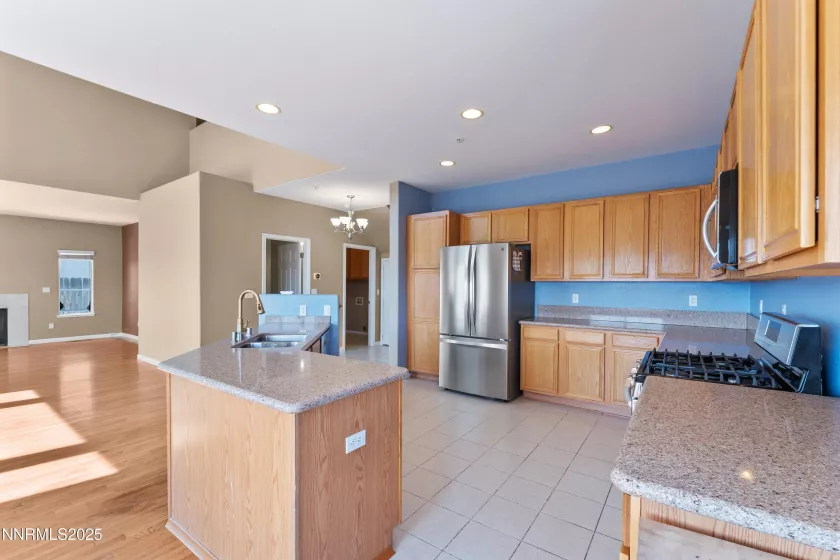 3230 Creekside, Sparks, Nevada 89431, 4 Bedrooms Bedrooms, ,3 BathroomsBathrooms,Residential,Residential,Creekside,250052121