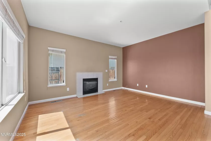 3230 Creekside, Sparks, Nevada 89431, 4 Bedrooms Bedrooms, ,3 BathroomsBathrooms,Residential,Residential,Creekside,250052121