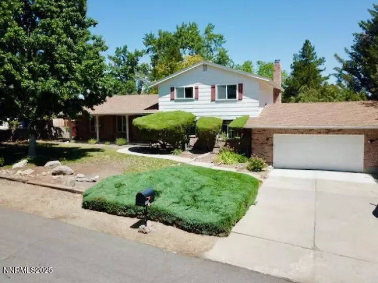110 Drew, Reno, Nevada 89511, 4 Bedrooms Bedrooms, ,3 BathroomsBathrooms,Residential,Residential,Drew,250052123