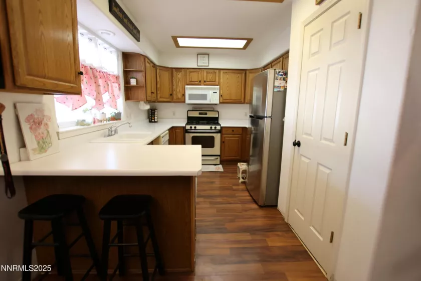 10 Scarsdale, Yerington, Nevada 89447, 3 Bedrooms Bedrooms, ,2 BathroomsBathrooms,Residential,Residential,Scarsdale,250052124