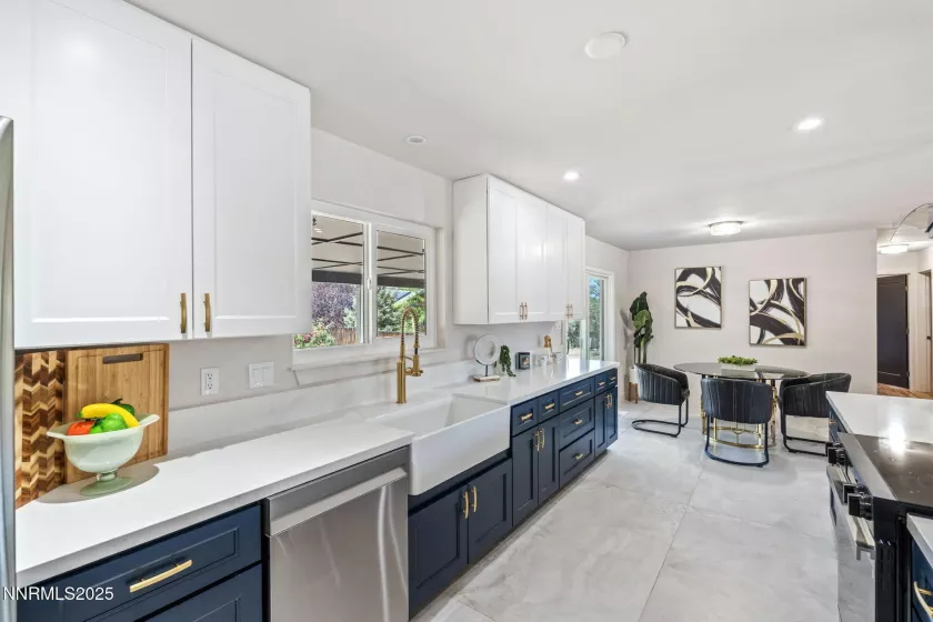 395 Chevy Chase, Reno, Nevada 89509, 3 Bedrooms Bedrooms, ,2 BathroomsBathrooms,Residential,Residential,Chevy Chase,250052126