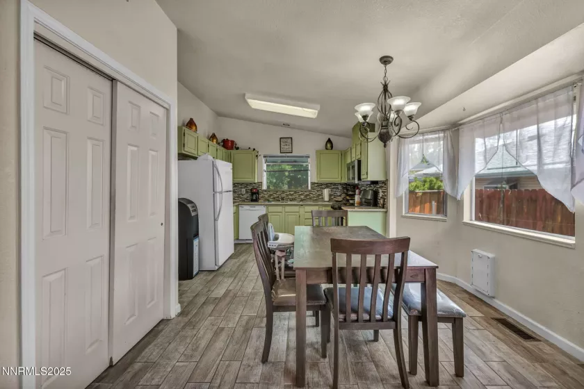 1926 Hamilton, Carson City, Nevada 89706, 3 Bedrooms Bedrooms, ,2 BathroomsBathrooms,Residential,Residential,Hamilton,250052127