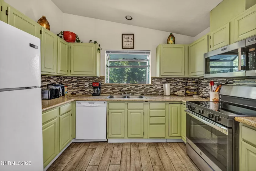 1926 Hamilton, Carson City, Nevada 89706, 3 Bedrooms Bedrooms, ,2 BathroomsBathrooms,Residential,Residential,Hamilton,250052127