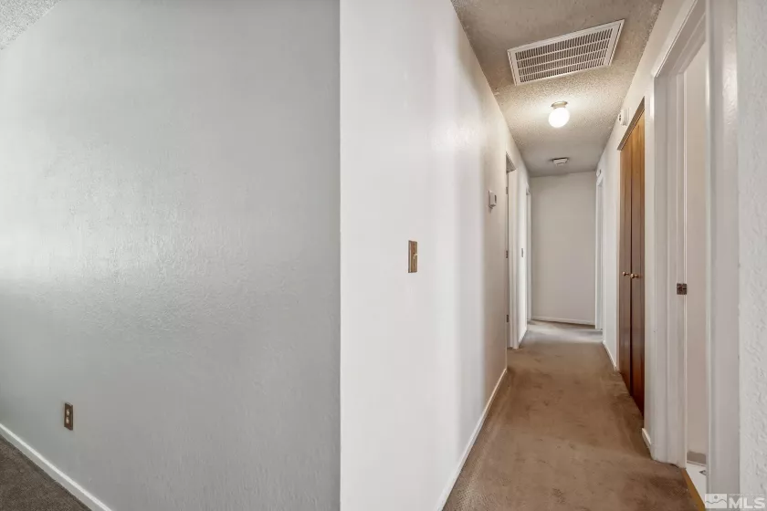 857 Auburn, Carson City, Nevada 89705, 3 Bedrooms Bedrooms, ,2 BathroomsBathrooms,Residential,Residential,Auburn,250005401