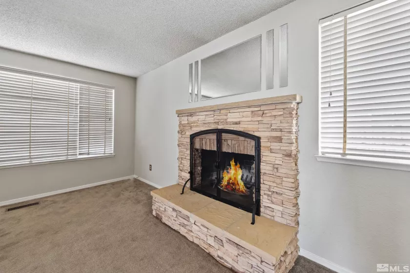 857 Auburn, Carson City, Nevada 89705, 3 Bedrooms Bedrooms, ,2 BathroomsBathrooms,Residential,Residential,Auburn,250005401