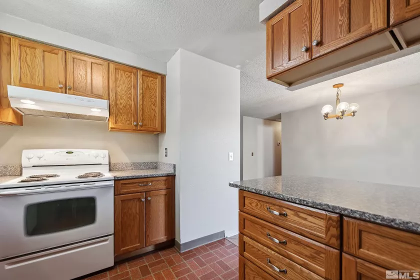 857 Auburn, Carson City, Nevada 89705, 3 Bedrooms Bedrooms, ,2 BathroomsBathrooms,Residential,Residential,Auburn,250005401
