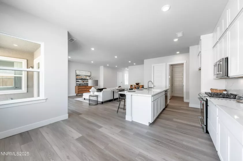 1358 Silver View, Sparks, Nevada 89436, 3 Bedrooms Bedrooms, ,3 BathroomsBathrooms,Residential,Residential,Silver View,250000490