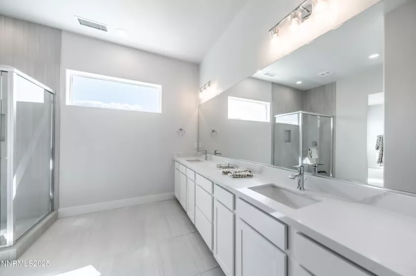 1358 Silver View, Sparks, Nevada 89436, 3 Bedrooms Bedrooms, ,3 BathroomsBathrooms,Residential,Residential,Silver View,250000490