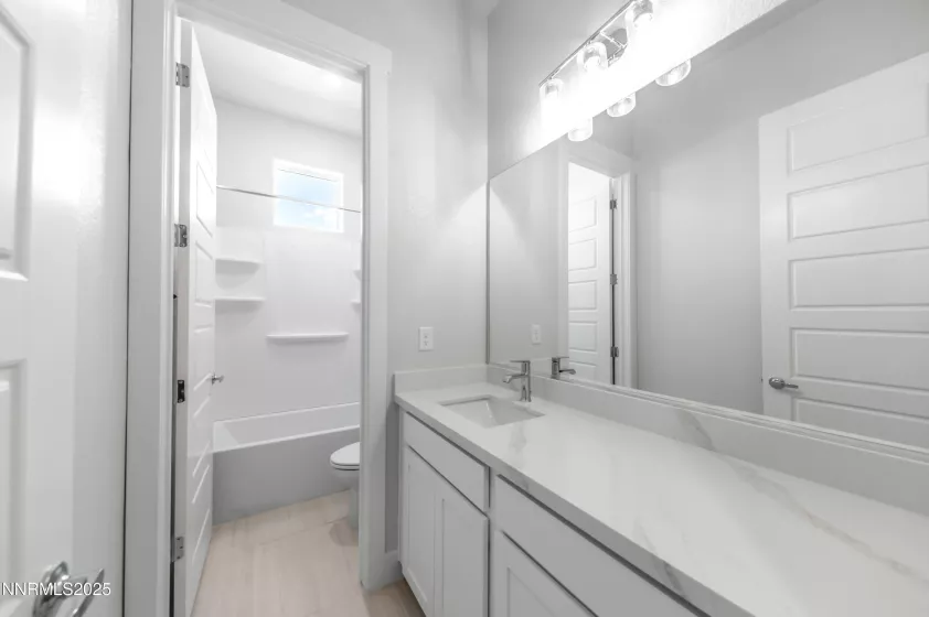 1358 Silver View, Sparks, Nevada 89436, 3 Bedrooms Bedrooms, ,3 BathroomsBathrooms,Residential,Residential,Silver View,250000490