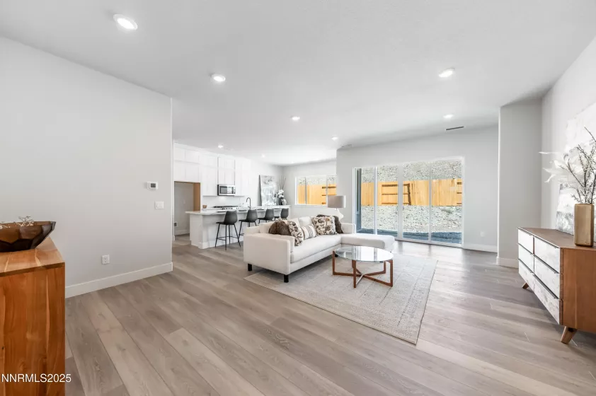 1358 Silver View, Sparks, Nevada 89436, 3 Bedrooms Bedrooms, ,3 BathroomsBathrooms,Residential,Residential,Silver View,250000490