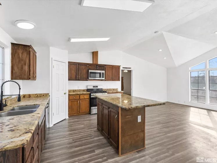190 King, Fernley, Nevada 89408, 3 Bedrooms Bedrooms, ,2 BathroomsBathrooms,Residential,Residential,King,240014644