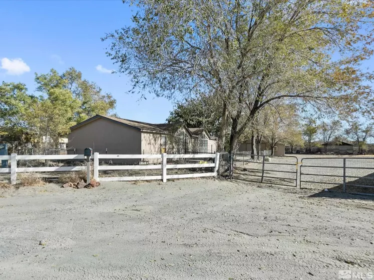190 King, Fernley, Nevada 89408, 3 Bedrooms Bedrooms, ,2 BathroomsBathrooms,Residential,Residential,King,240014644