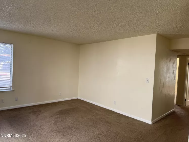 4600 Neil, Reno, Nevada 89502, 2 Bedrooms Bedrooms, ,1 BathroomBathrooms,Residential,Residential,Neil,250052101