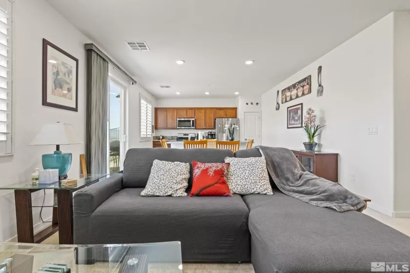 4928 Black Falcon, Sun Valley, Nevada 89433, 3 Bedrooms Bedrooms, ,3 BathroomsBathrooms,Residential Lease,Manufactured,Black Falcon,250052149