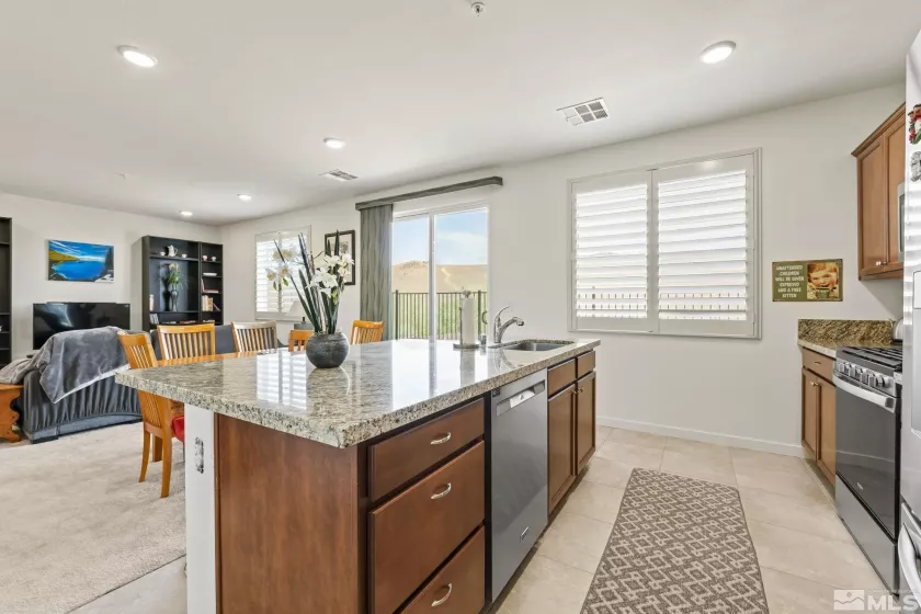 4928 Black Falcon, Sun Valley, Nevada 89433, 3 Bedrooms Bedrooms, ,3 BathroomsBathrooms,Residential Lease,Manufactured,Black Falcon,250052149