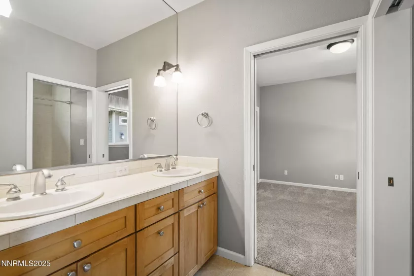 1199 Manzanita, Reno, Nevada 89509, 4 Bedrooms Bedrooms, ,4 BathroomsBathrooms,Residential,Residential,Manzanita,250052165