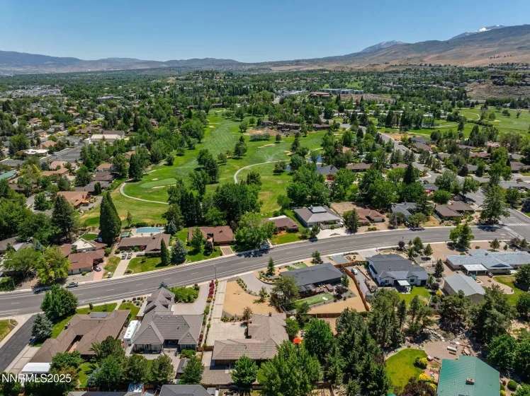 1199 Manzanita, Reno, Nevada 89509, 4 Bedrooms Bedrooms, ,4 BathroomsBathrooms,Residential,Residential,Manzanita,250052165