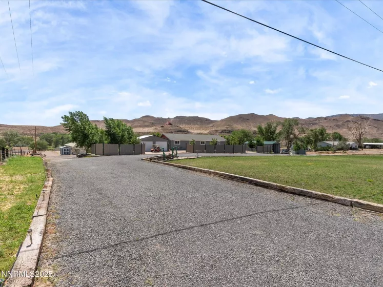 31850 Cantlon, Wadsworth, Nevada 89442, 4 Bedrooms Bedrooms, ,3 BathroomsBathrooms,Residential,Residential,Cantlon,250052174
