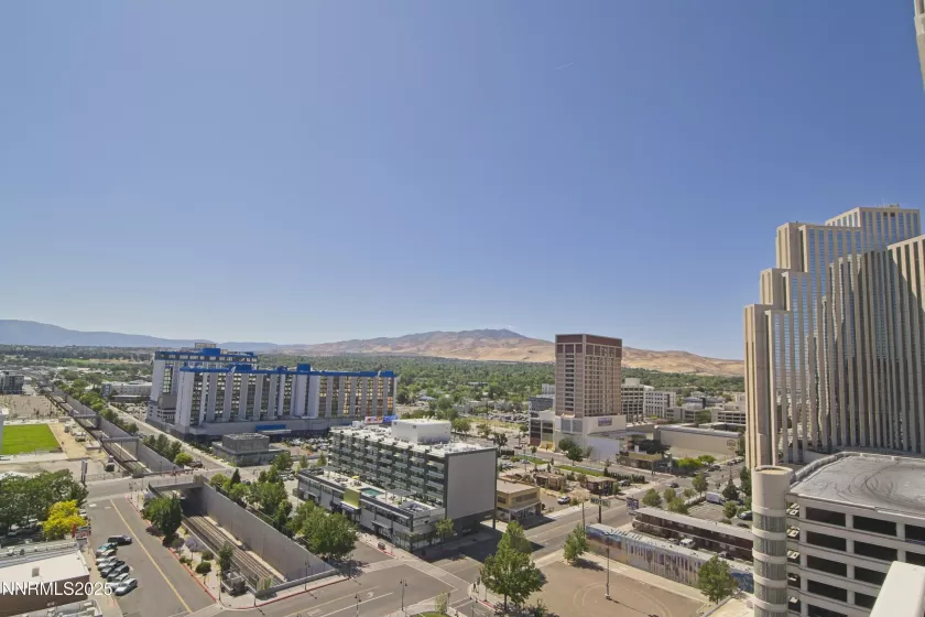255 Sierra, Reno, Nevada 89501, ,1 BathroomBathrooms,Residential Lease,Manufactured,Sierra,250052185