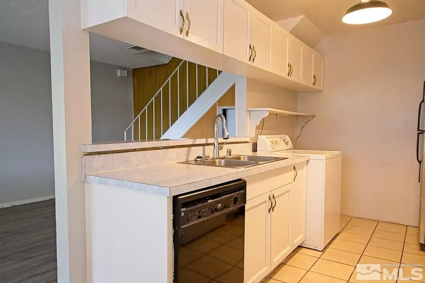693 Pine Meadows, Sparks, Nevada 89431, 2 Bedrooms Bedrooms, ,1 BathroomBathrooms,Residential Lease,Manufactured,Pine Meadows,250052186