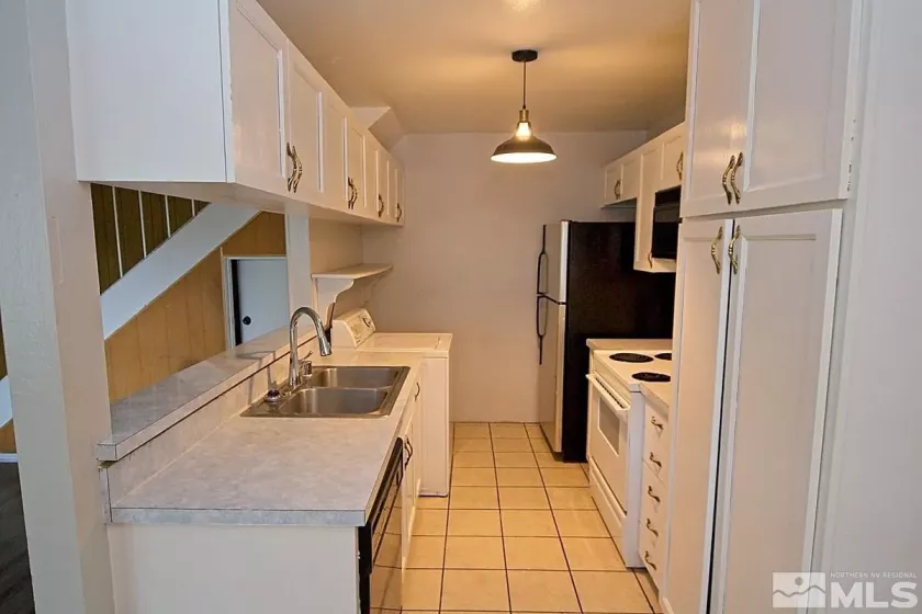 693 Pine Meadows, Sparks, Nevada 89431, 2 Bedrooms Bedrooms, ,1 BathroomBathrooms,Residential Lease,Manufactured,Pine Meadows,250052186