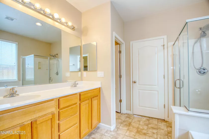 495 Cortono, Reno, Nevada 89521, 4 Bedrooms Bedrooms, ,2 BathroomsBathrooms,Residential Lease,Manufactured,Cortono,250052190