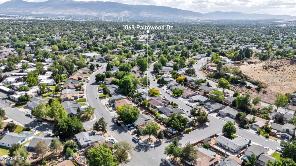 1069 Palmwood, Sparks, Nevada 89434, 3 Bedrooms Bedrooms, ,2 BathroomsBathrooms,Residential,Residential,Palmwood,250052193