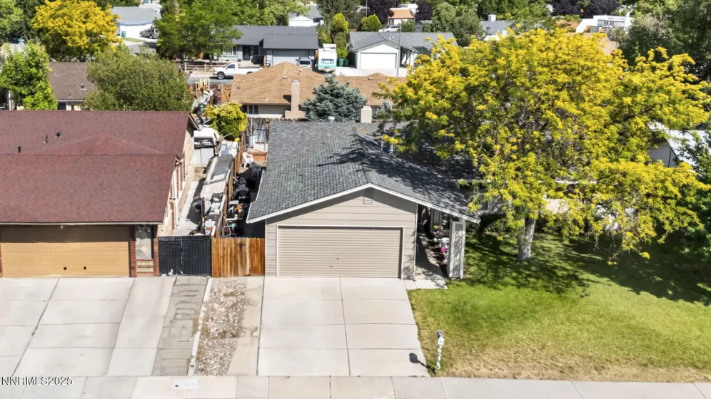 1069 Palmwood, Sparks, Nevada 89434, 3 Bedrooms Bedrooms, ,2 BathroomsBathrooms,Residential,Residential,Palmwood,250052193