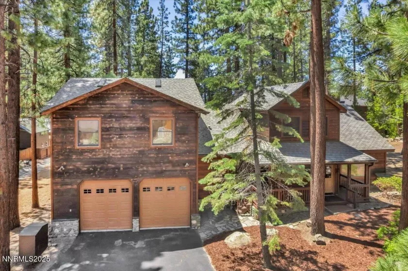 458 Center Street, Zephyr Cove, Nevada 89448, 4 Bedrooms Bedrooms, ,4 BathroomsBathrooms,Residential,Residential,Center Street,250052195