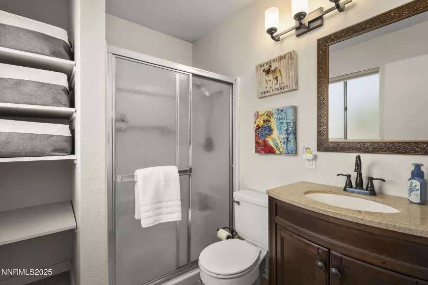 3505 Everett, Reno, Nevada 89503, 4 Bedrooms Bedrooms, ,3 BathroomsBathrooms,Residential,Residential,Everett,250052197