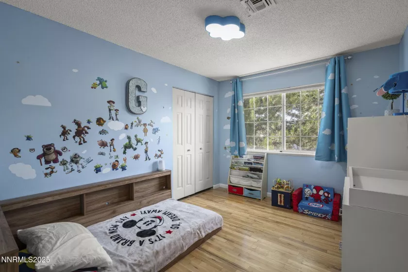 3505 Everett, Reno, Nevada 89503, 4 Bedrooms Bedrooms, ,3 BathroomsBathrooms,Residential,Residential,Everett,250052197
