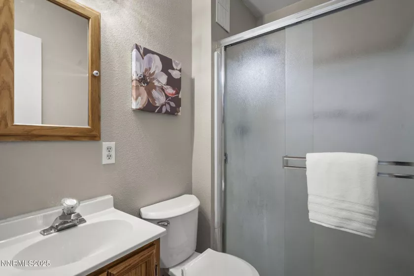 3505 Everett, Reno, Nevada 89503, 4 Bedrooms Bedrooms, ,3 BathroomsBathrooms,Residential,Residential,Everett,250052197