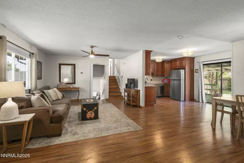 3505 Everett, Reno, Nevada 89503, 4 Bedrooms Bedrooms, ,3 BathroomsBathrooms,Residential,Residential,Everett,250052197