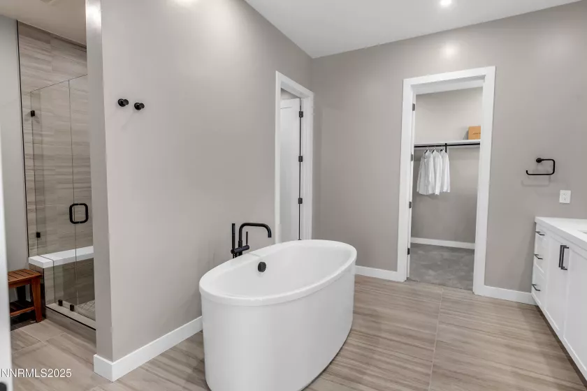 66 Caballada, Reno, Nevada 89511, 3 Bedrooms Bedrooms, ,4 BathroomsBathrooms,Residential,Residential,Caballada,250052199