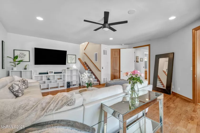 14210 Wild Quail, Reno, Nevada 89511, 4 Bedrooms Bedrooms, ,3 BathroomsBathrooms,Residential,Residential,Wild Quail,250052202