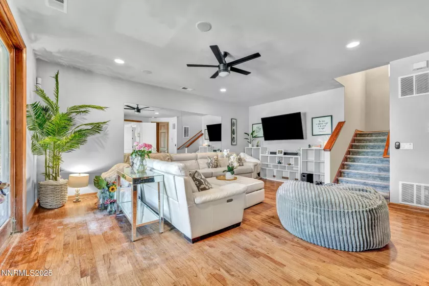 14210 Wild Quail, Reno, Nevada 89511, 4 Bedrooms Bedrooms, ,3 BathroomsBathrooms,Residential,Residential,Wild Quail,250052202