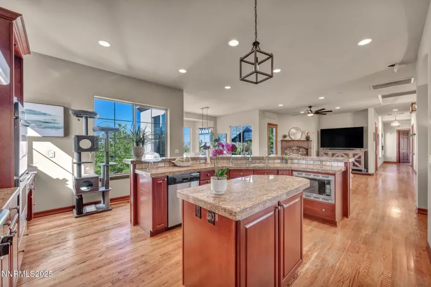 14210 Wild Quail, Reno, Nevada 89511, 4 Bedrooms Bedrooms, ,3 BathroomsBathrooms,Residential,Residential,Wild Quail,250052202