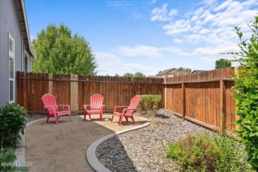 3254 Genil, Sparks, Nevada 89436, 3 Bedrooms Bedrooms, ,2 BathroomsBathrooms,Residential,Residential,Genil,250052212