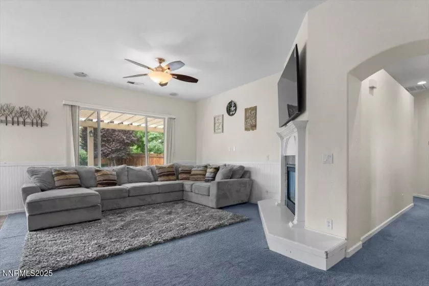 3254 Genil, Sparks, Nevada 89436, 3 Bedrooms Bedrooms, ,2 BathroomsBathrooms,Residential,Residential,Genil,250052212