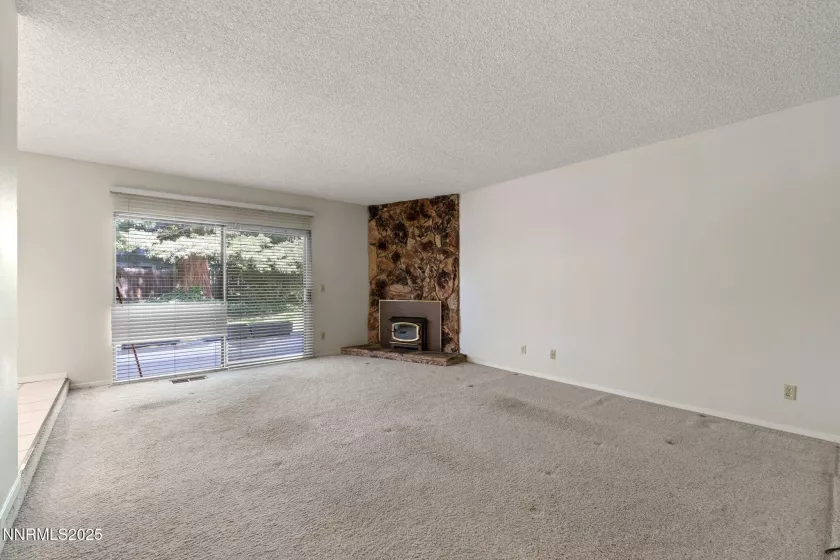 4899 Cool Springs, Reno, Nevada 89509, 5 Bedrooms Bedrooms, ,3 BathroomsBathrooms,Residential,Residential,Cool Springs,250052214