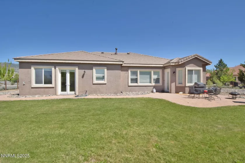 15180 Redmond Lp, Reno, Nevada 89511, 4 Bedrooms Bedrooms, ,3 BathroomsBathrooms,Residential,Residential,Redmond Lp,250052216