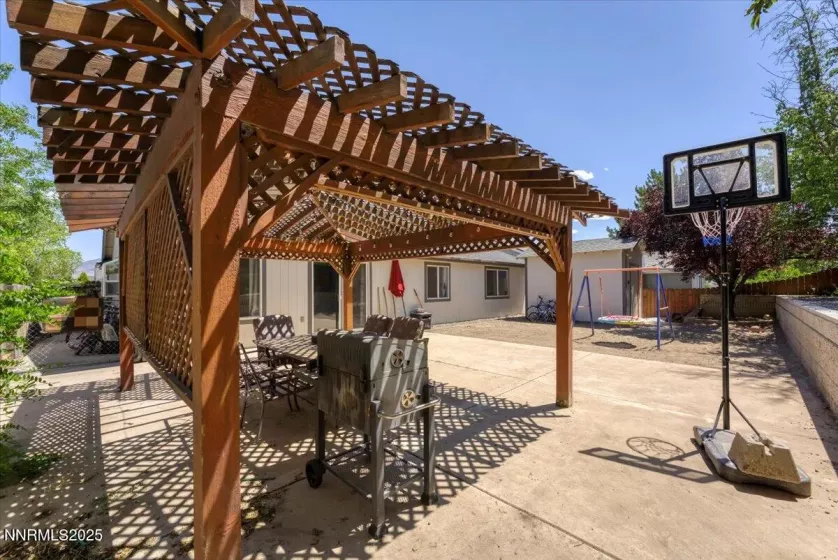539 Rawe Peak, Dayton, Nevada 89403, 4 Bedrooms Bedrooms, ,2 BathroomsBathrooms,Residential,Residential,Rawe Peak,250052215