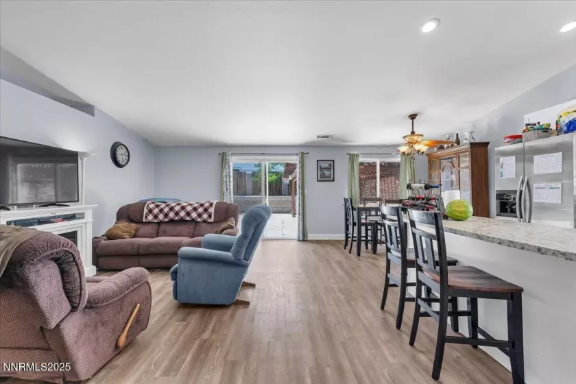 539 Rawe Peak, Dayton, Nevada 89403, 4 Bedrooms Bedrooms, ,2 BathroomsBathrooms,Residential,Residential,Rawe Peak,250052215