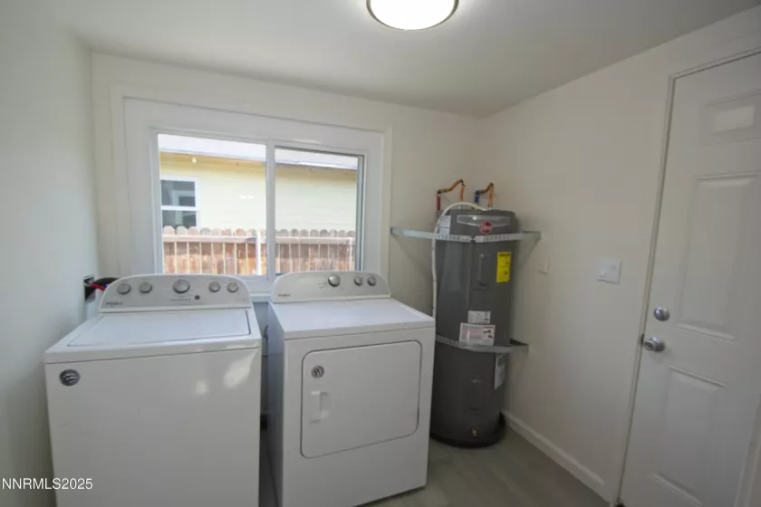 985 10th, Sparks, Nevada 89431, ,Residential Income,Residential,10th,250052217