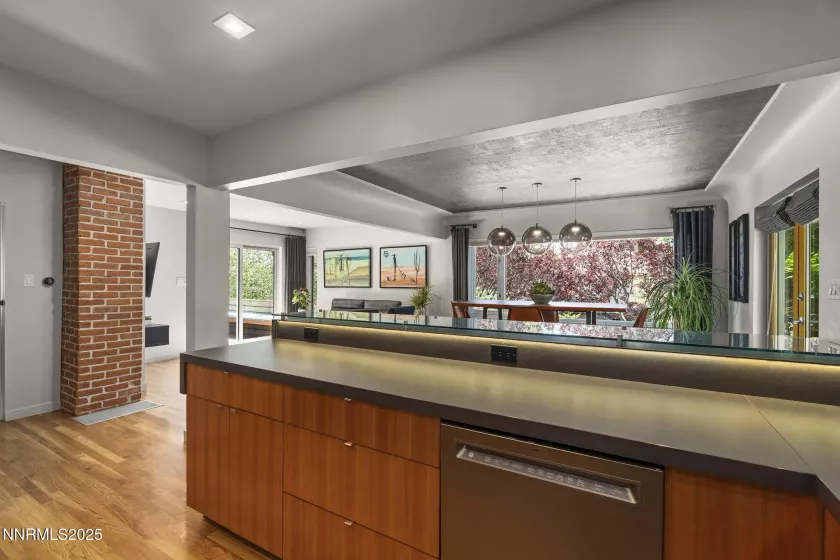 1296 Nixon, Reno, Nevada 89509, 2 Bedrooms Bedrooms, ,2 BathroomsBathrooms,Residential,Residential,Nixon,250052218