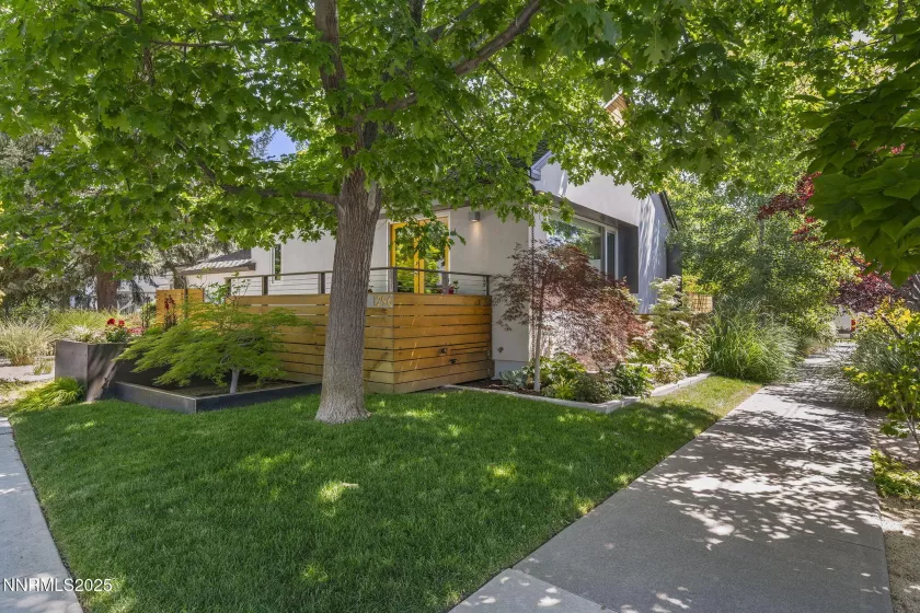 1296 Nixon, Reno, Nevada 89509, 2 Bedrooms Bedrooms, ,2 BathroomsBathrooms,Residential,Residential,Nixon,250052218