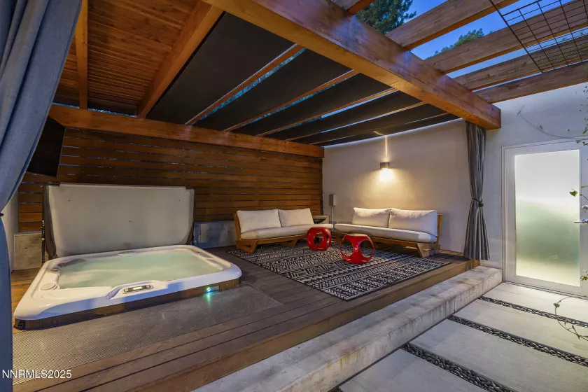 1296 Nixon, Reno, Nevada 89509, 2 Bedrooms Bedrooms, ,2 BathroomsBathrooms,Residential,Residential,Nixon,250052218